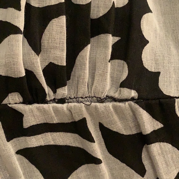 NWT Banjanan Dora Dress in Shadow Bloom Black and White - Picture 5 of 7